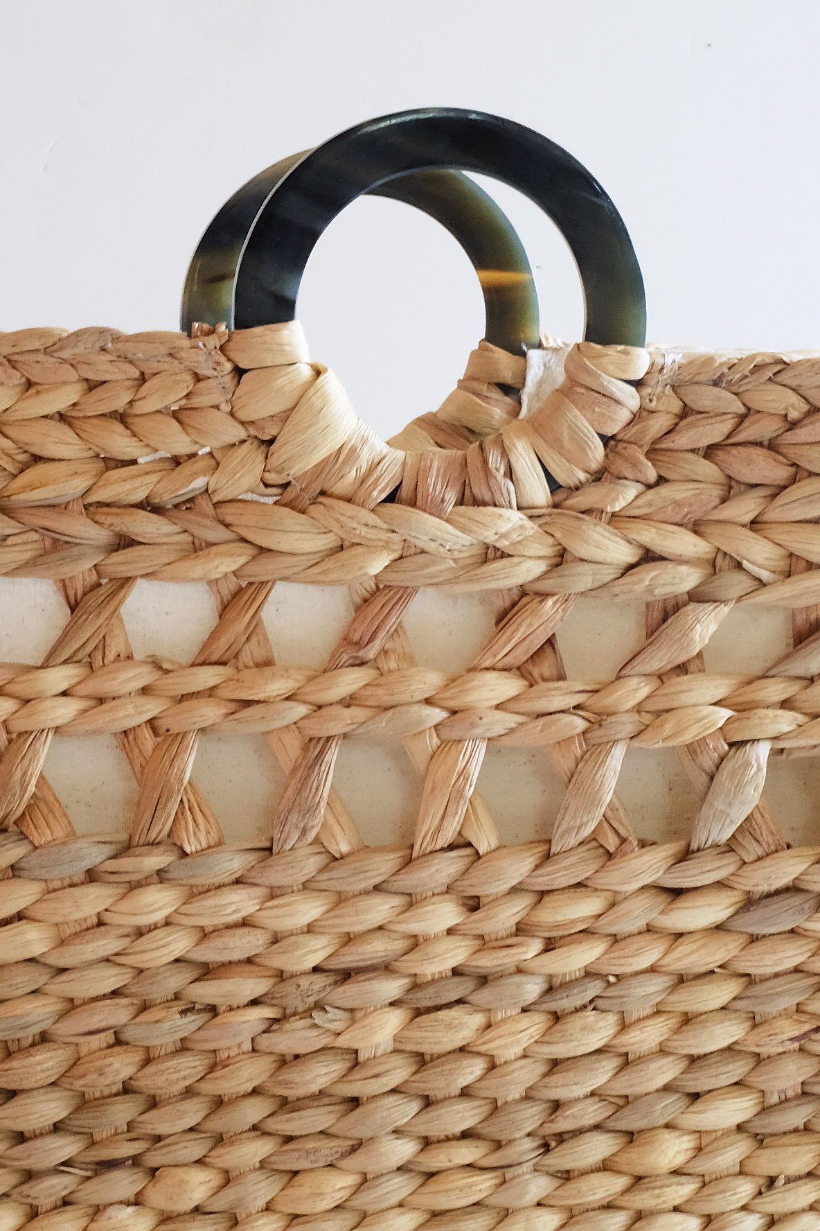 Phu Quoc Buffalo Horn Handle Water Hyacinth Tote Bag - Orvayla LLC